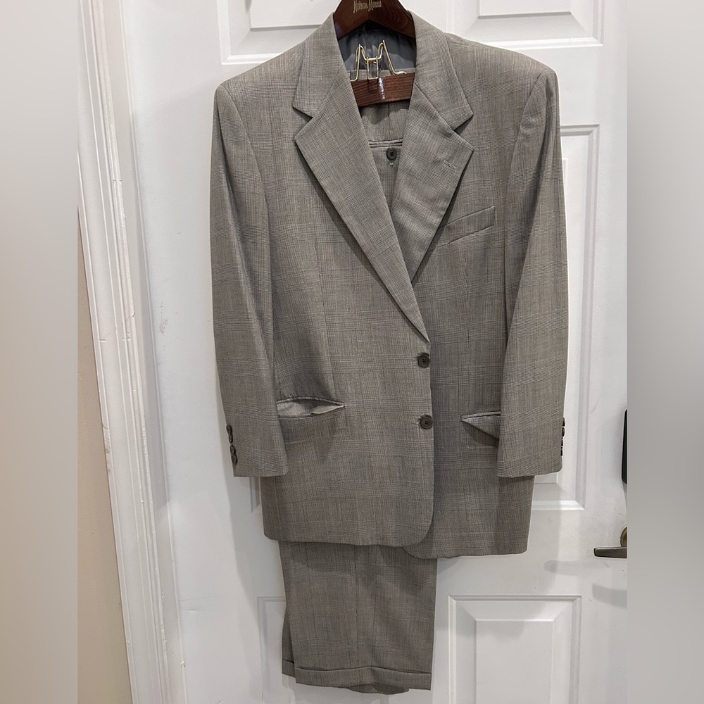 Calvin Klein Light Gray Men's Suit